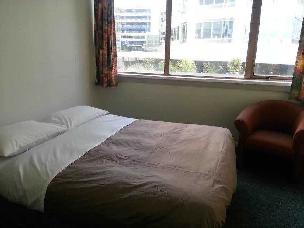 Fat Camel Backpackers - Auckland Hostel Exterior photo