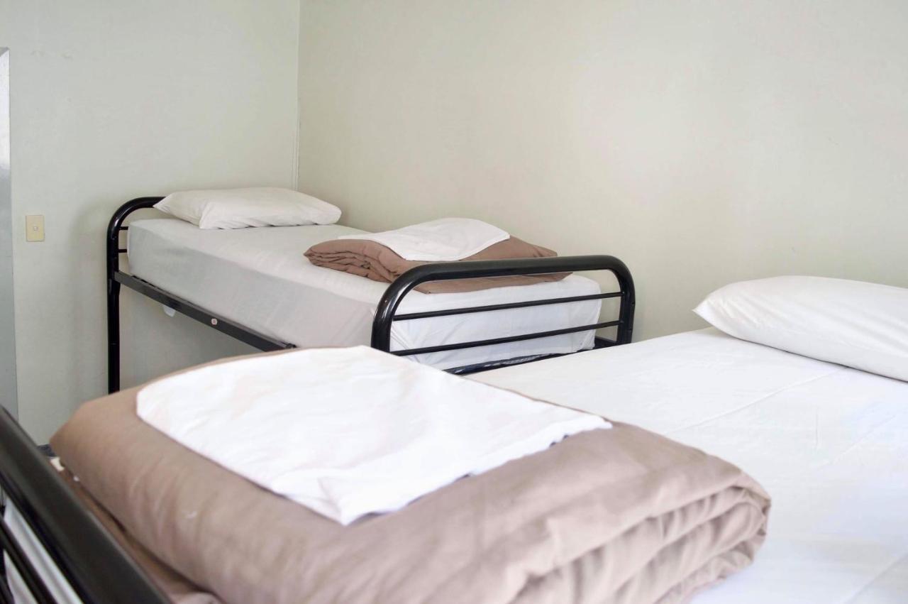 Fat Camel Backpackers - Auckland Hostel Exterior photo